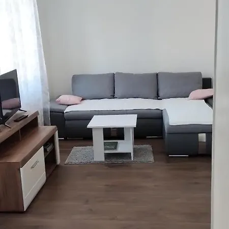 Apartament Dvije Lipe *