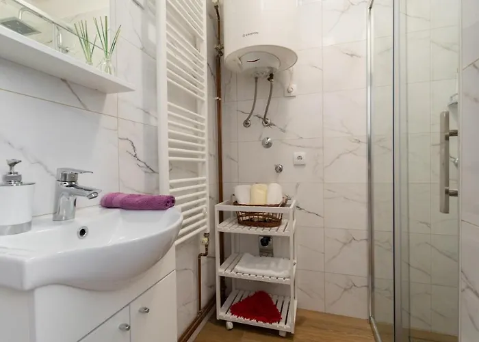 Apartman Dvije Lipe